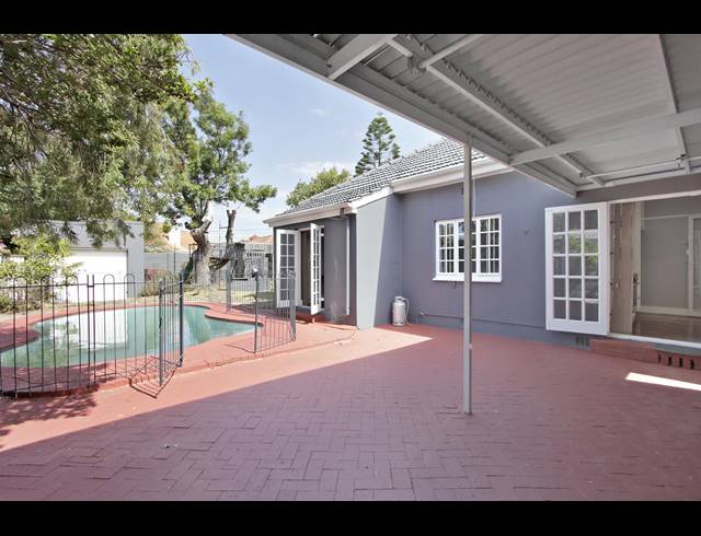 4 BEDROOM HOUSE TO LET IN CLAREMONT